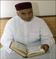صادق شورو بالمصحف.jpg