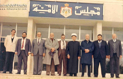 المستشار-المأمون-الهضيبي-وسيف-الإسلام-وابراهيم-شكرى-وكامل-مراد-امام-مجلس-الأمة-فى-زيارة-للأردن.jpg