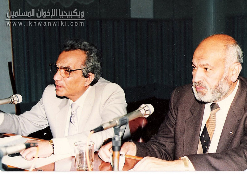 ملف:الأستاذ-حسن-الجمل-07.jpg