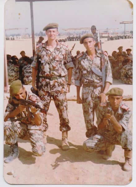 ملف:باسم عودة في الجيش.jpg