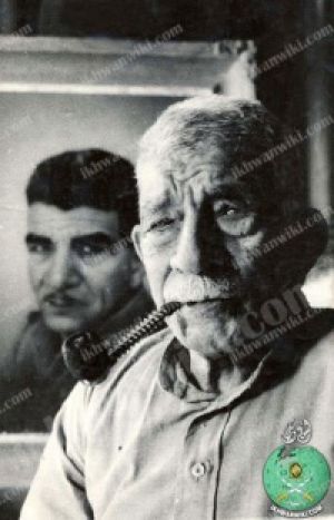 محمد-نجيب-قبل-موته.jpg
