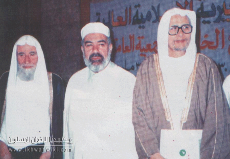 ملف:الشيخ-عبد-الفتاح-أبو-غدة-ومحفوظ-نحناح-والدكتور-أحمد-العسال.png