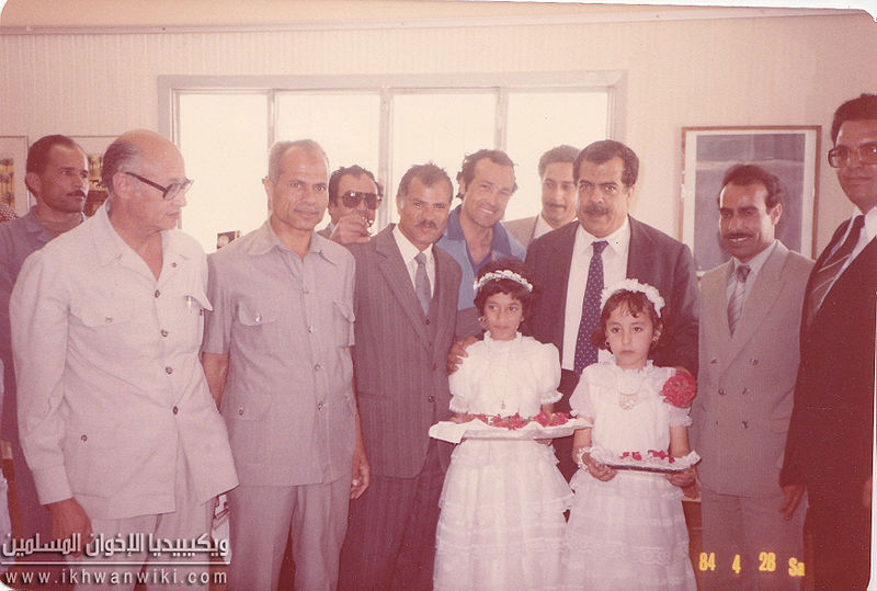 ملف:الأستاذ-علي-نويتو-والوزير-حسب-الله-الكفراوي.jpg