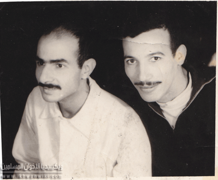 ملف:مصطفى-كامل-حسين-وطلعت-الشناوي.gif