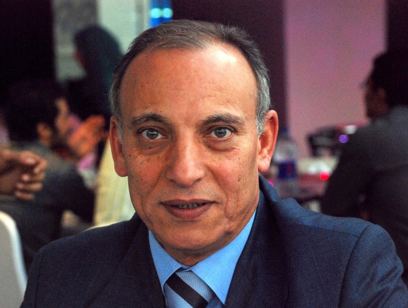 ملف:عبد العظيم حماد.jpg