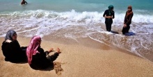 العنصرية ضد المحجبات.jpg