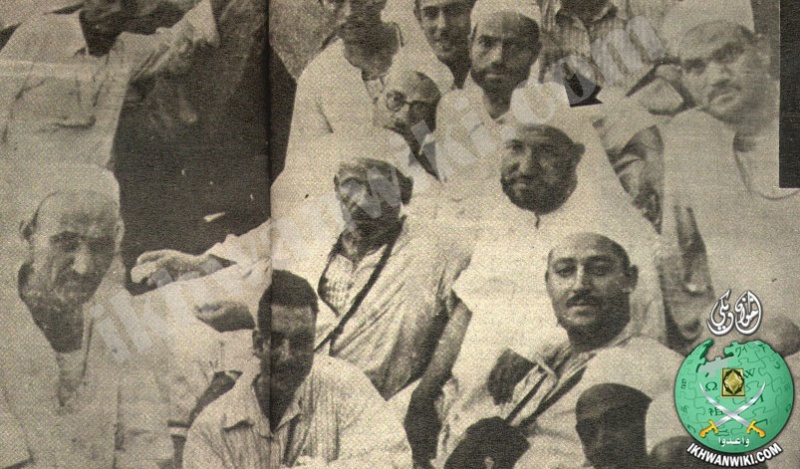 ملف:الإمام-الشهيد-مع-بعض-الإخوان-إلى-جوار-غار-حراء-أثناء-الحج.jpg